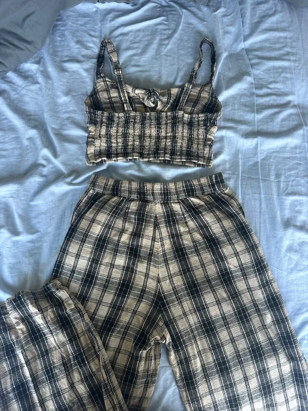 Plaid Hollister Set Two-Piece - Image 2