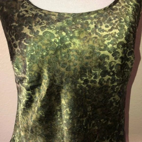 5/$30 🎈 Victorias Secret women’s xs cheetah pajama‎ top - Image 2