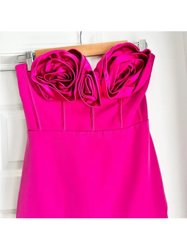 Monique Lhuillier Stella Rosette Strapless Dress - Image 10
