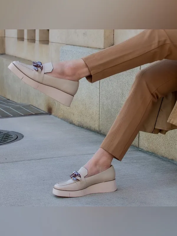 Naked Feet Mauve Platform Loafers with Chain Detail - Image 3