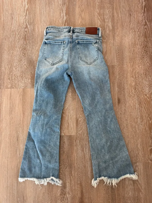 Hidden Jeans - Image 2