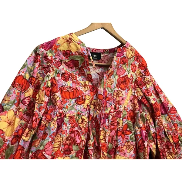 VICI Red Floral‎ Babydoll Top Medium 3/4 Balloon Sleeve Empire Waist Size M - Image 3
