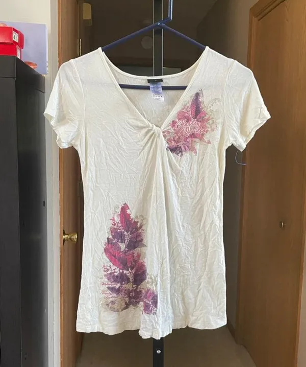 Women's Harley-Davidson Beige Purple Floral Short Sleeve Tee XS - Image 2
