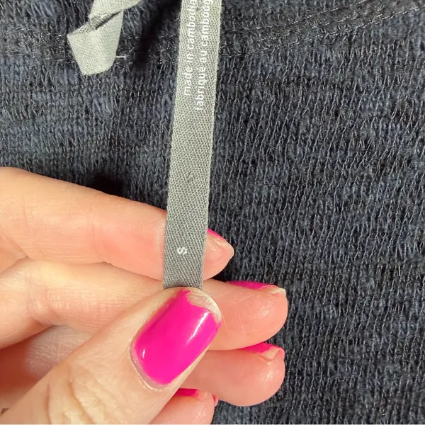 Anthropologie Black Linen Blend Long Sleeve‎ Cropped Top - Image 4