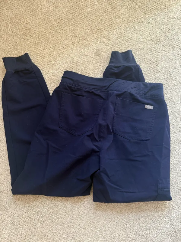 Navy FIGS Jogger Scrub Pants - Image 4