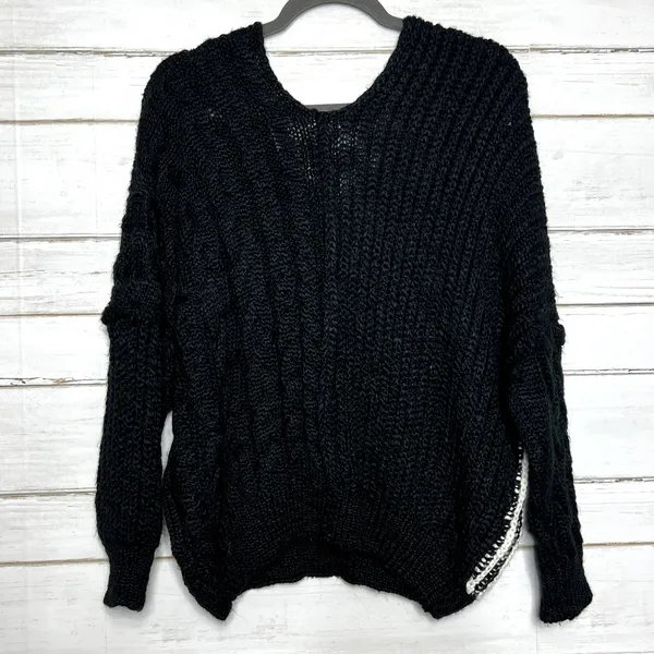 POL Black Chunky Knit Sweater Size Small Wool Blend Oversized Pullover - Image 2