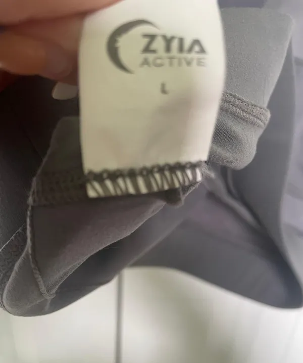 grey all star sports bra - Image 3