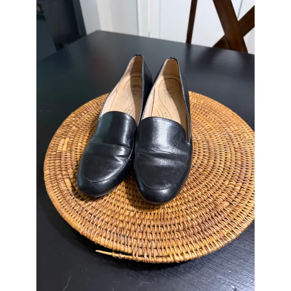 LifeStride Women Black Block Heel Loafers Soft System Active Arch Shoes - Image 2