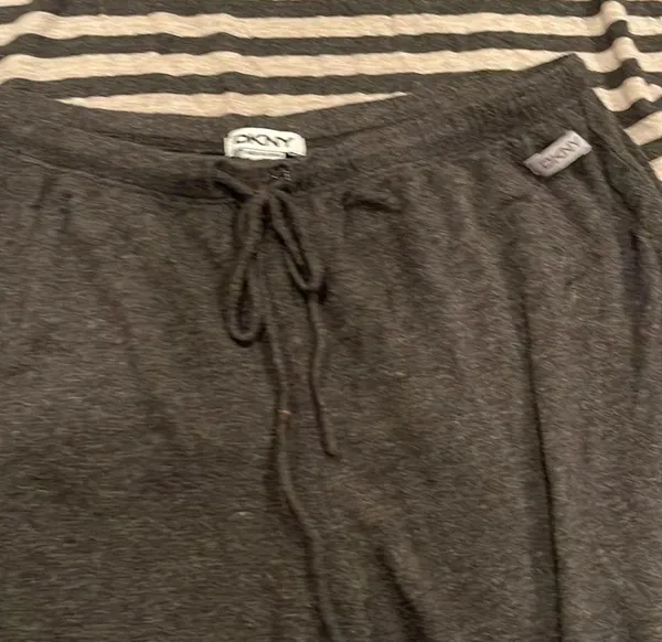 DKNY lounge wear - Image 3