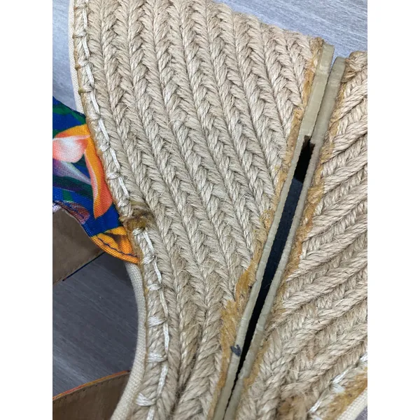 Nwot Qupid Florl Navy Blue‎ And Orange Espadrilles Wedge Sandals - Image 5
