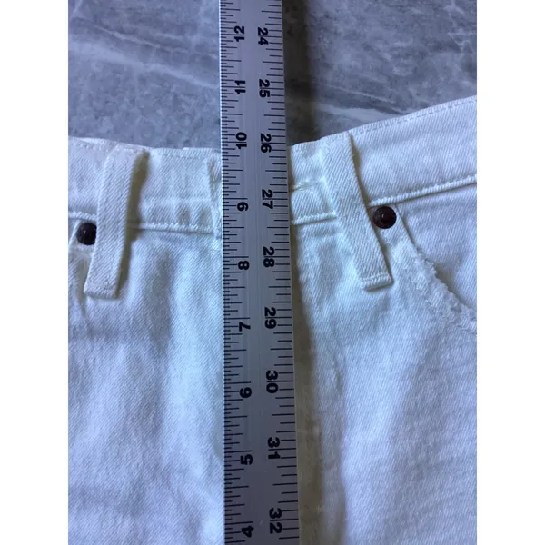 Levis 501 Original High Rise White Denim Cut Off Shorts 56327-0248 Womens W24 - Image 4