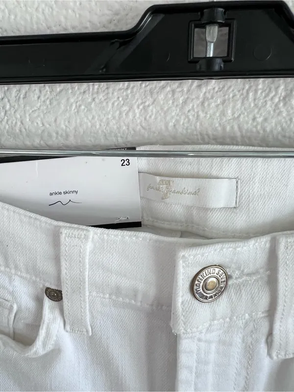 NWT 7 For All Mankind Gwenevere Ankle Skinny Eyelet Jeans White 23 - Image 2