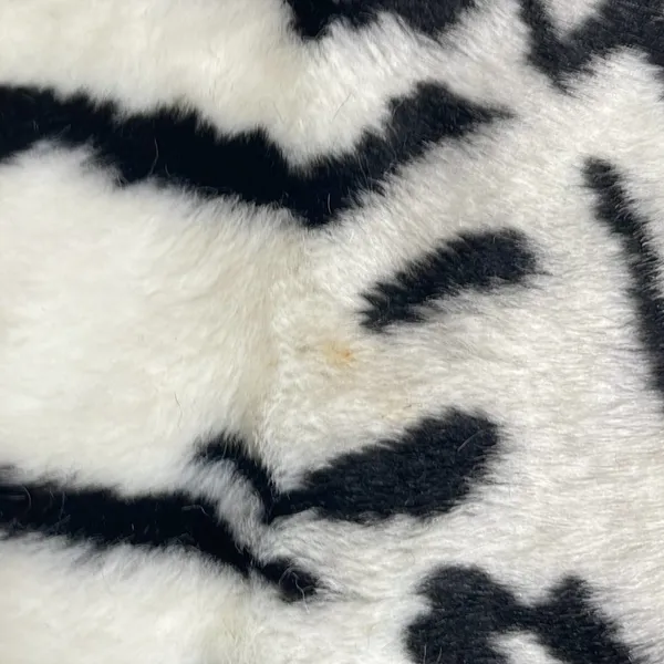 Vintage 90's y2k Fuzzy White Tiger Zebra Mini Skirt - Image 6