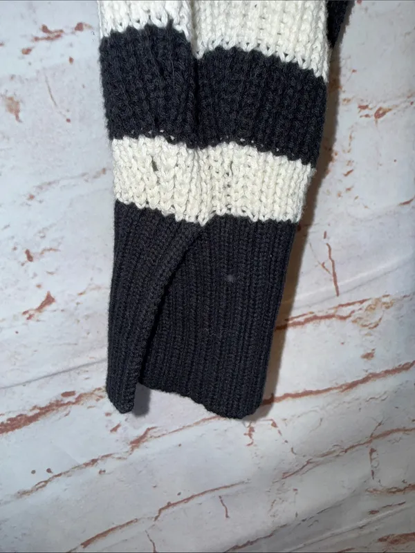 Aerie Black White Striped Crewneck Sweater chunky oversized xs pullover cotton - Image 5