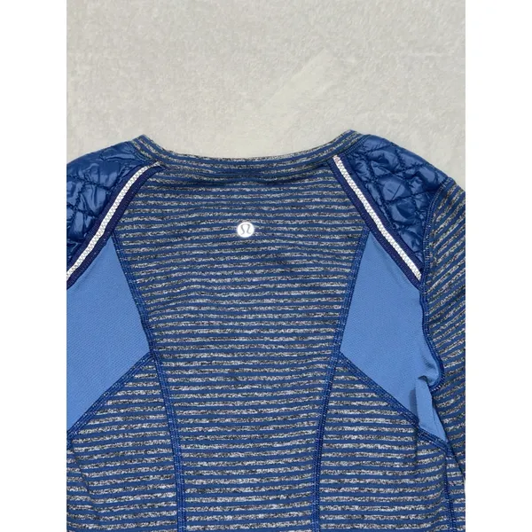 Lululemon Run Ice Queen Slope Stripe Limitless Blue long sleeve size 6 - Image 4