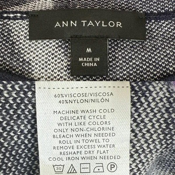 Ann Taylor Womens Sweater Blue Short Sleeve Knit Size Medium - Image 7