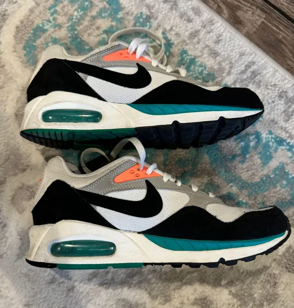 Nike Air Max 90 Sneakers - Image 3