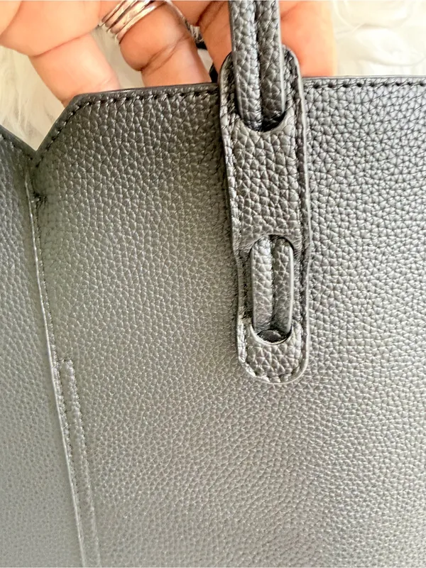ANTIK KRAFT
GEMMA 2 IN 1 TOTE - Image 9