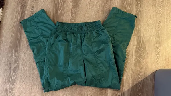 Wild Fable Green Cargo Pants - Image 3
