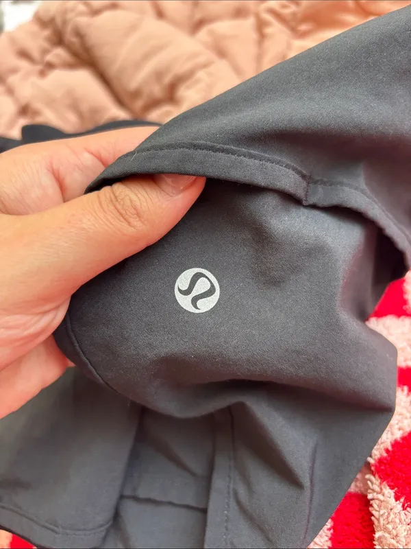 Lululemon Black Speed Short - Image 2