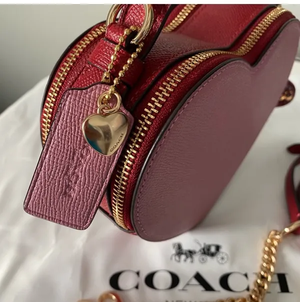 Coach Heart Crosssbody Bag - Image 4