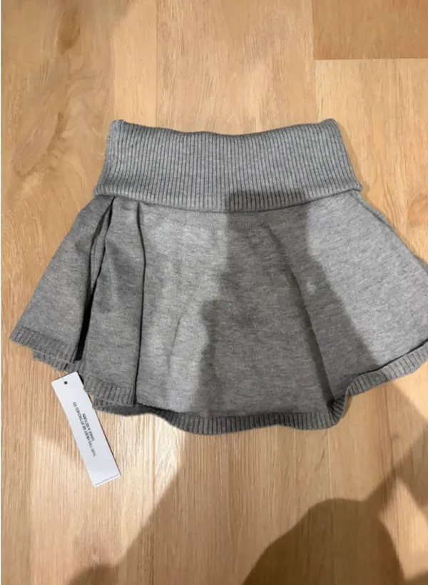 Brand new Princess Polly knit mini skirt Xs/S grey with tags - Image 4