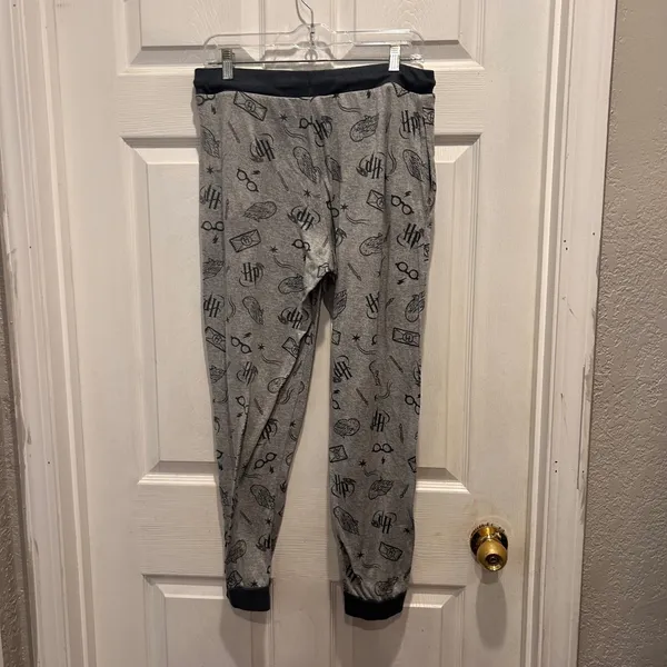 Harry Potter Pajama Set‎ Women's Gray Long Sleeve Top Pants Lounge Sleepwear M - Image 8