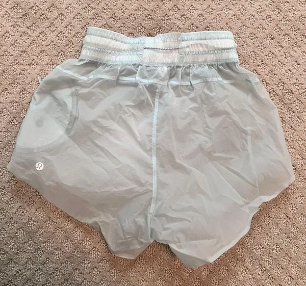 Lululemon Step Out High-Rise Short 3” - Image 3
