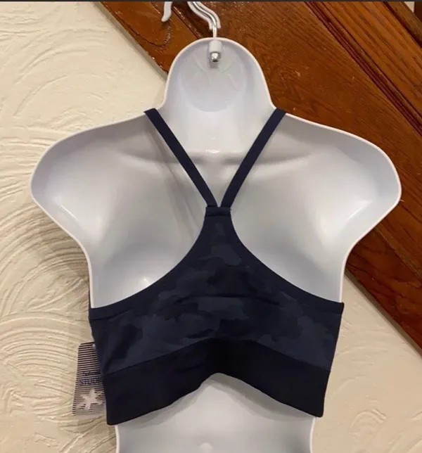 NWT  Camo high neck bra L - Image 4