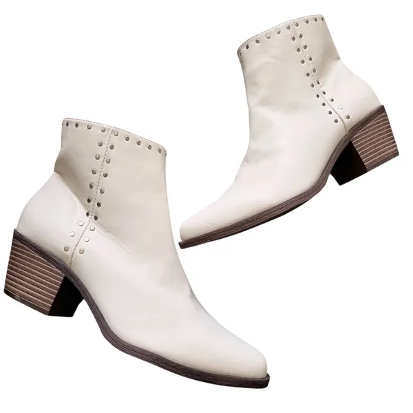BP Wylie Studded Ankle Boots Ivory Pointed Toe Block Heel Size 8M - Image 6