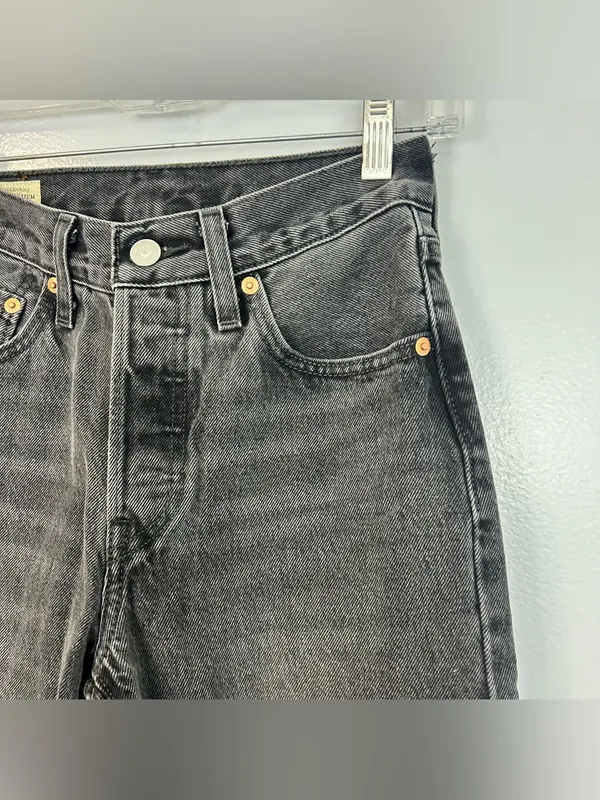 Levi's 501 Faded Black/Grey Button Fly Denim Ankle Jens Size 24 x 30 - Image 4