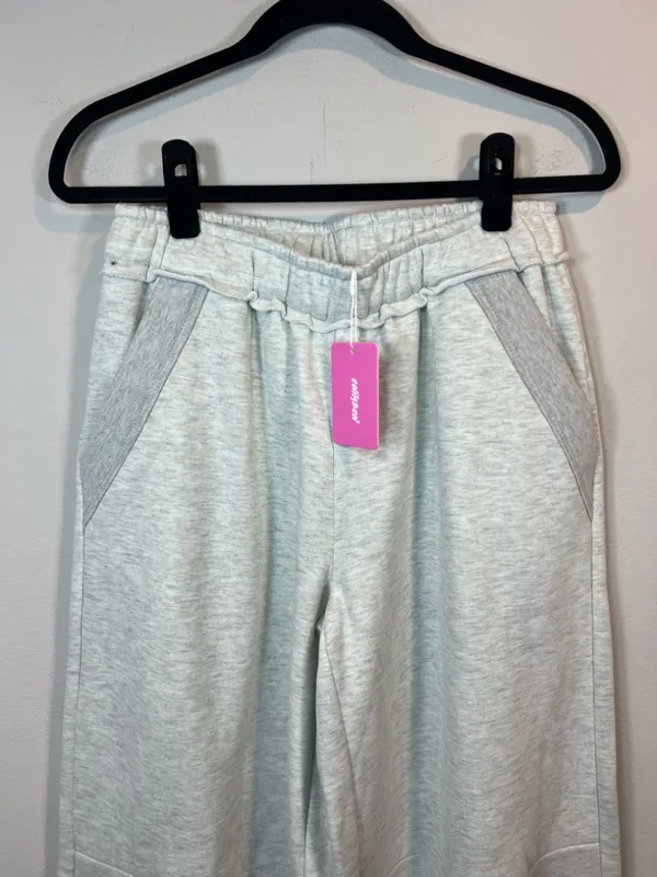 Edikted Kori Oversized Wide-Leg Sweatpants Gray Melange Pocket Fleece NEW Medium - Image 3