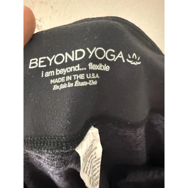 Beyond yoga‎ gray ankle leggings size Large - Image 5