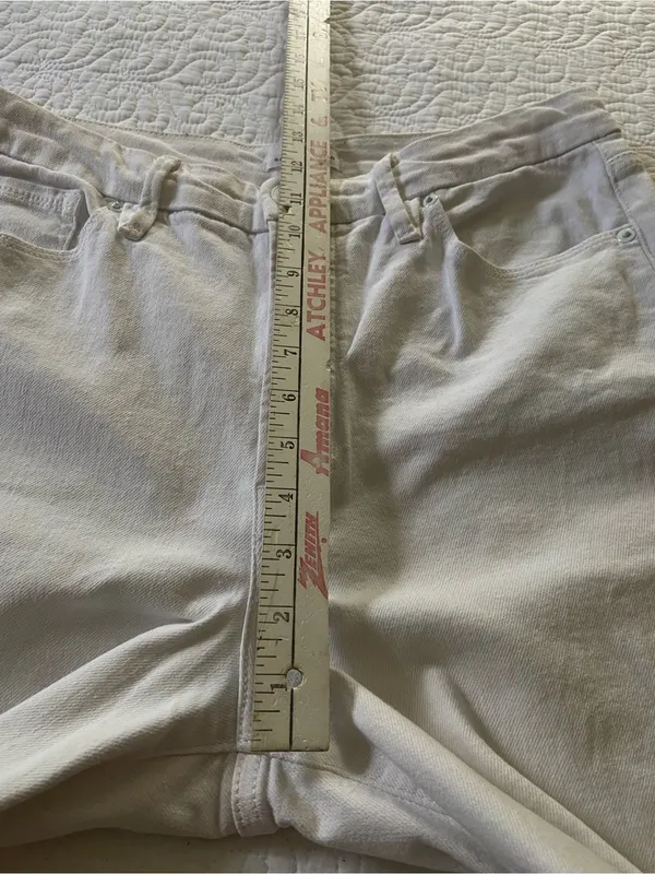 Good American White Wide-Leg Jeans Size 14/32 (fits like a size 8/10) - Image 10