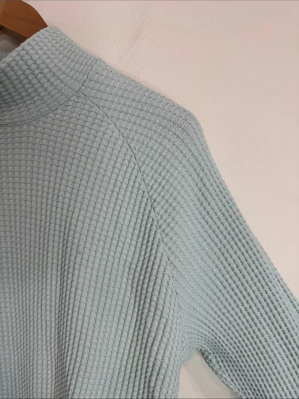 The North Face Pale Aqua Waffle Mock Neck Chabot Sweatshirt Hiking Outdoors sz L - Image 4