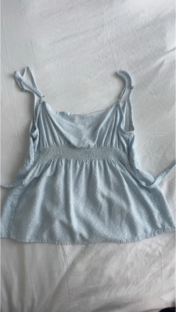 Brandy Melville Blouse Floral - Image 3