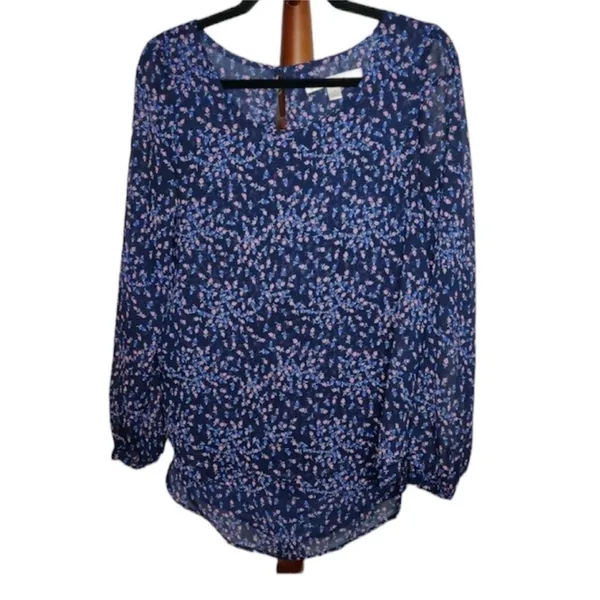 LC Lauren Conrad Size Medium Floral Printed Top. - Image 2