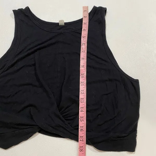 Beyond Yoga Black Twist Front Tank Top Size L Relaxed Athleisure Yoga - Image 6
