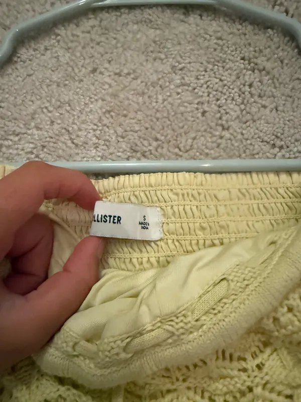 Hollister Dress Mini Yellow strapless - Image 2