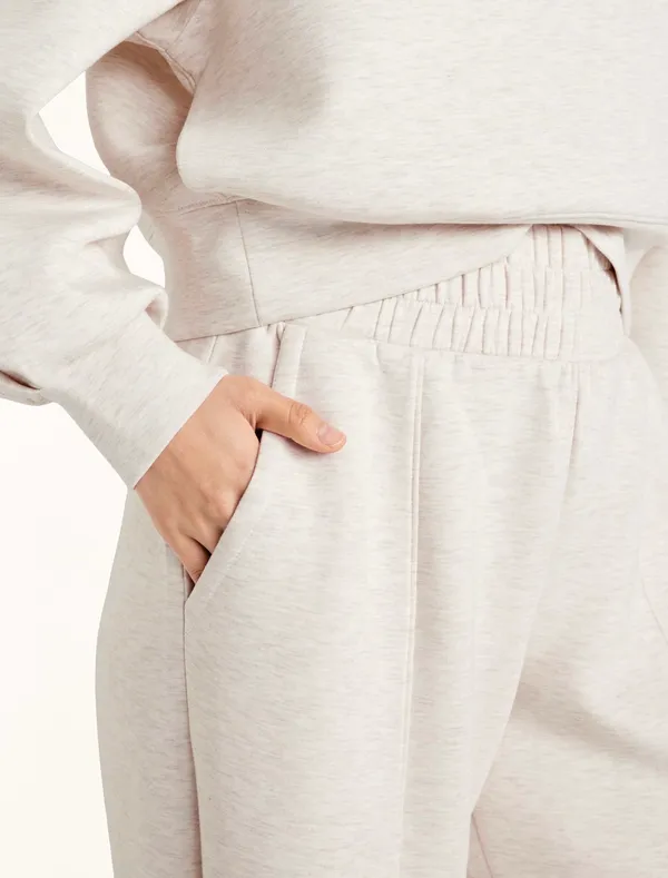 Old Navy High-Waisted Bounce Fleece Wide-Leg Sweatpants - Image 3