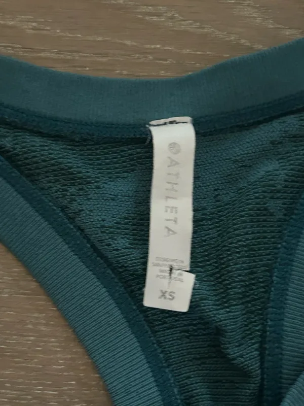 Teal Athleta Tank Momentum Camo - Image 3