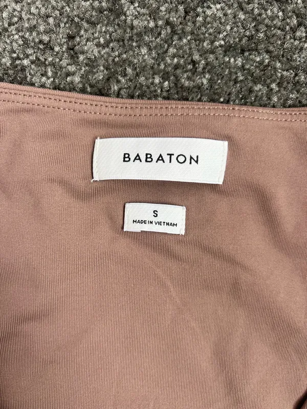 Aritzia Babaton Bodysuit Long Sleeve - Image 2