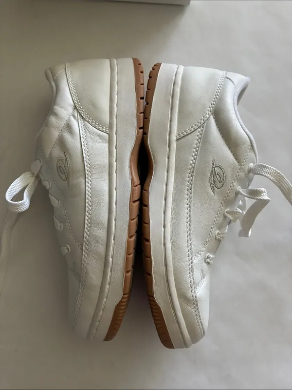 Easy Spirit Women's White Leather Lace-Up Sneakers - Classic Casual - Image 8