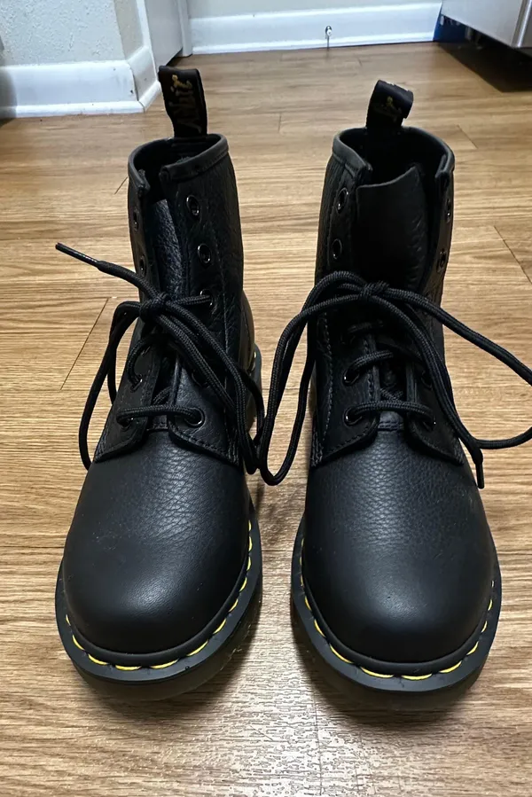 Dr Martens air wait leather ankle boots - Image 3