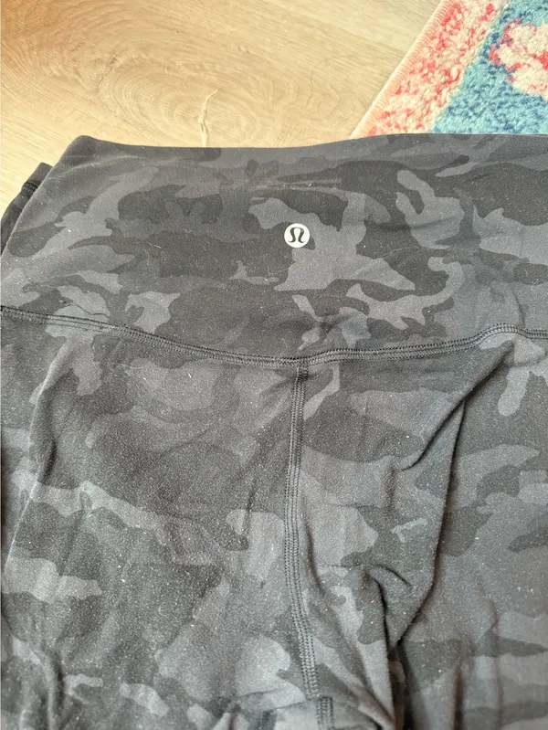 Lululemon Align Leggings 28" - Image 4