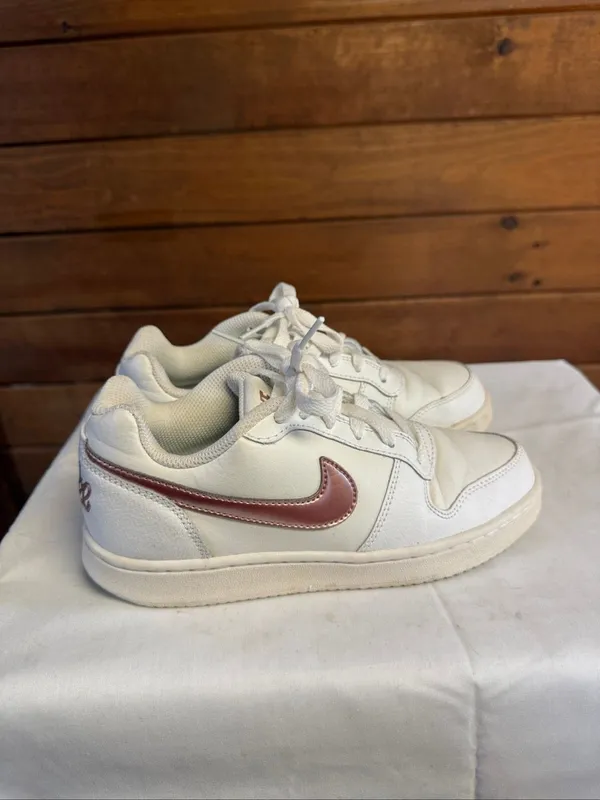 Nike Women's Ebernon Low White/Bronze Sz 5.5 BV1156-100 - Image 2