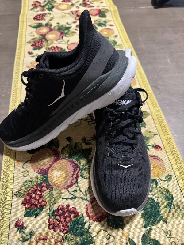 Hoka Running Shoes - Image 4