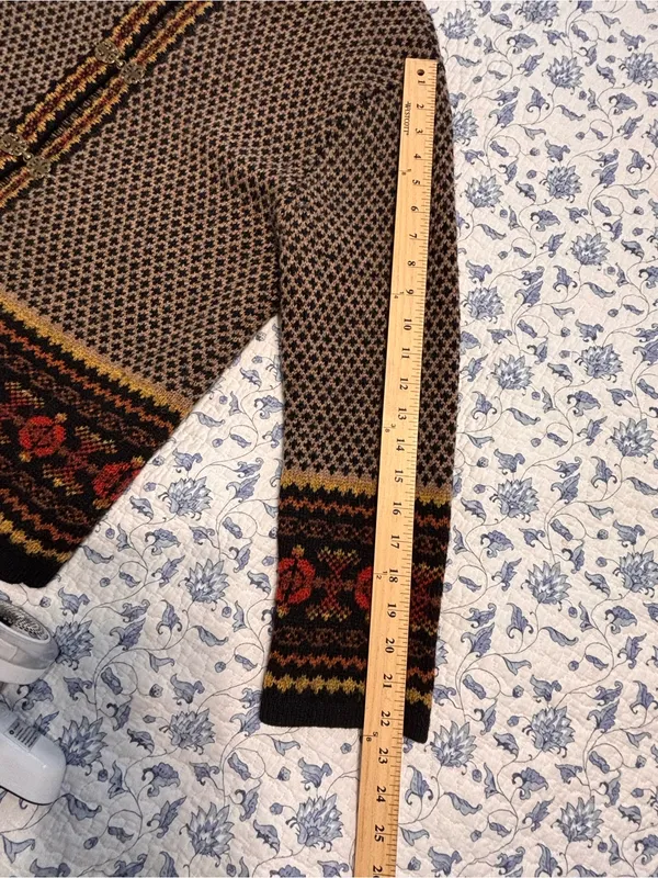 Vintage Skyr 100% Wool Nordic Fair Isle Cardigan Sweater M Clasp Apres Ski Brown - Image 6