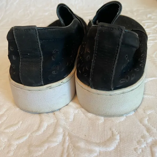 VIONIC Comfort Sneaker Womens Black Suede Sz 9.5 KANI Fashion Shoes - Image 3