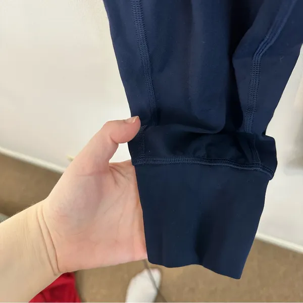 Lululemon Navy High Waisted Joggers Size 0 Women's - Image 3